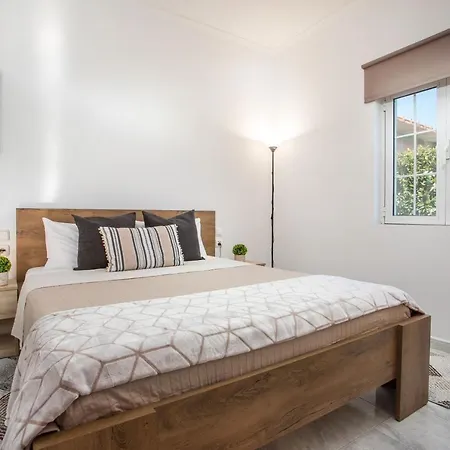 Citrus Garden Holiday home